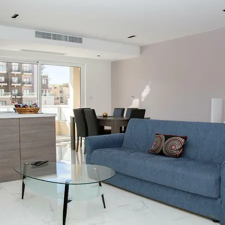 Modern With Views Mellieħa